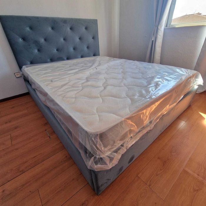 Camas de Casal Estofadas de Luxo 199€ Disp. em Várias Cores! 190x140m!