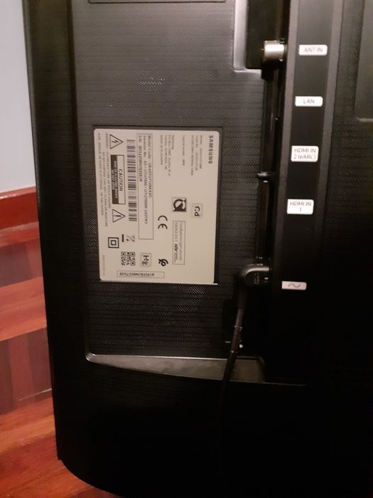 TV Samsung 43" funcional