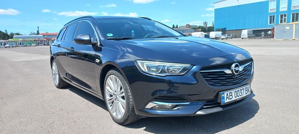 продаю opel insignia
