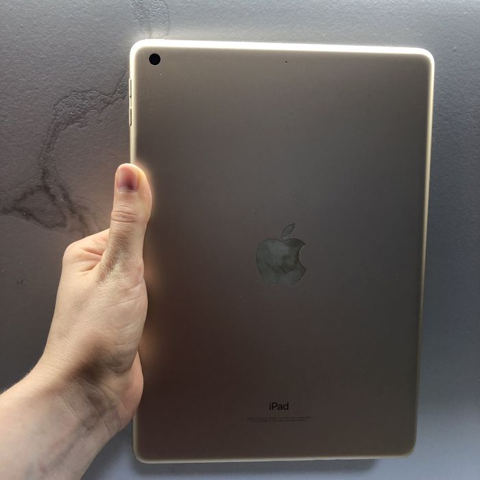 iPad Air 2. 2014