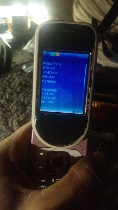 Nokia7370 оригинал без задней крышки