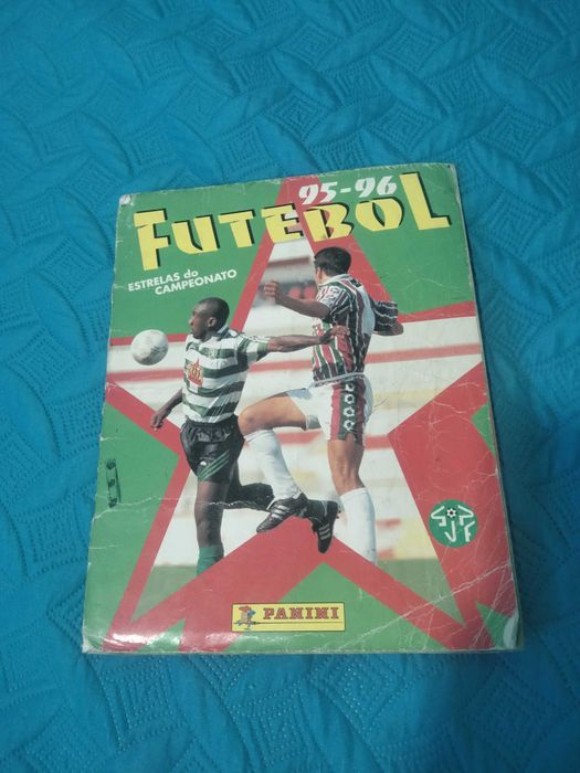 Caderneta de cromos Panini época 1995/1986