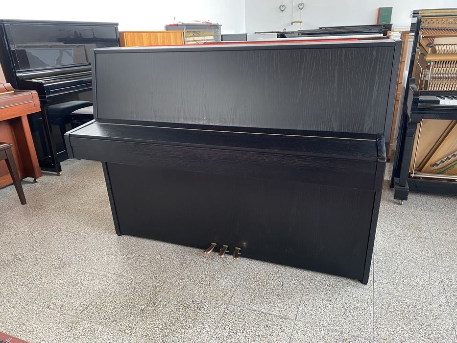 Piękne pianino Fazer