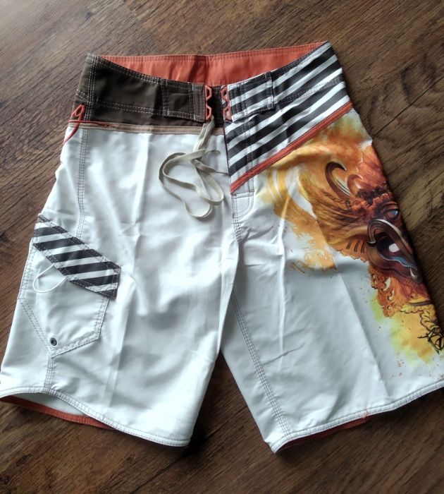 Spodenki szorty BillaBong - roz. M /  - Nowe