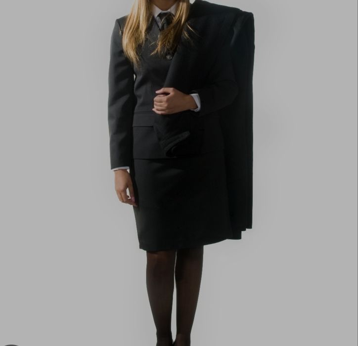 Traje académico feminino Católica