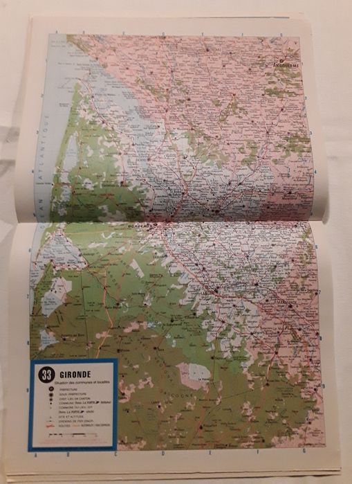 Calendário de parede francês do ano 2004