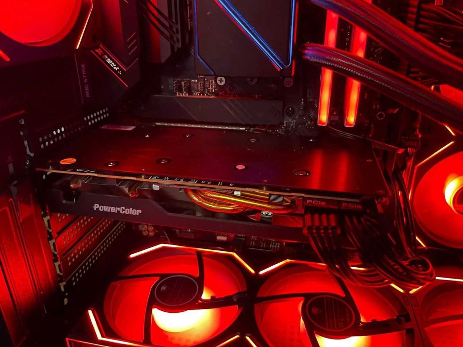 AMD Radeon RX 6700 XT 12 GB GDDR6 (Відеокарта)