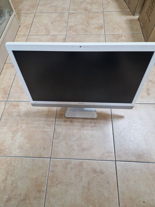 Продам моноблок Asus V221ID., на запчастини.