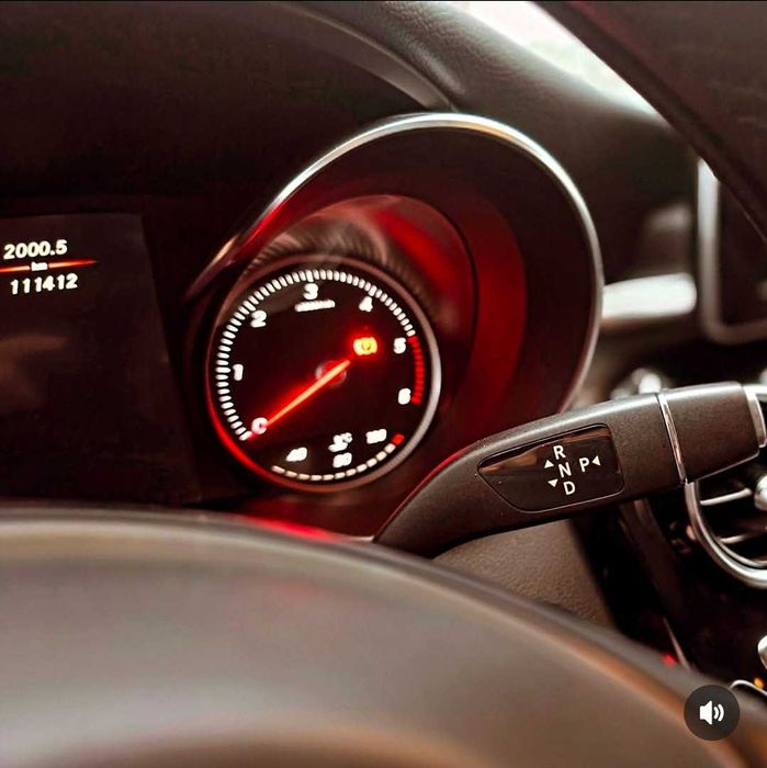 Mercedes- benz c200d