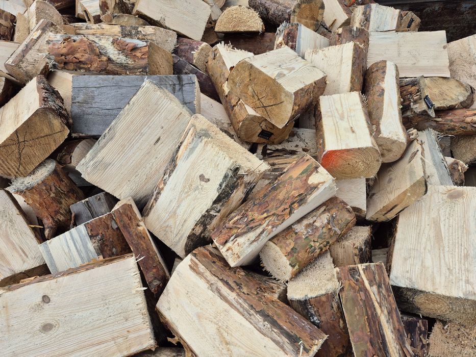 Продам обапол, пиляні соснові дрова,вугілля,