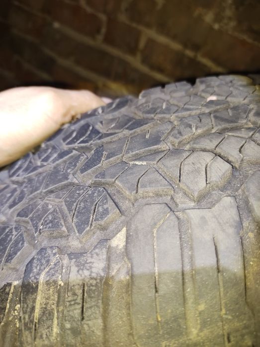 Колеса 225 75 Р15 6 139,7