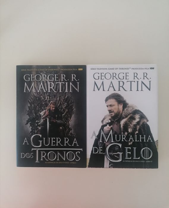 Livros 1 e 2 das Crónicas de Gelo e Fogo, George R. R. Martin