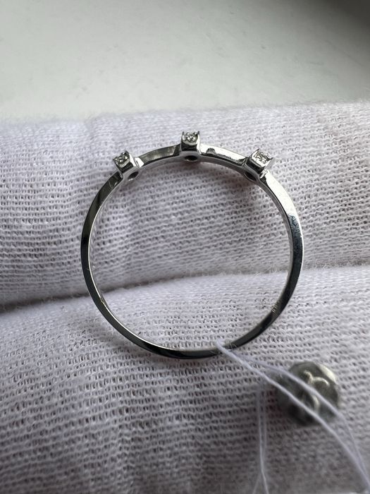 Кольцо с бриллиантами золотое