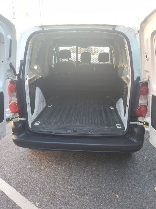 Peugeot Partner 1.6hdi 3L 2018 IVA dedutível