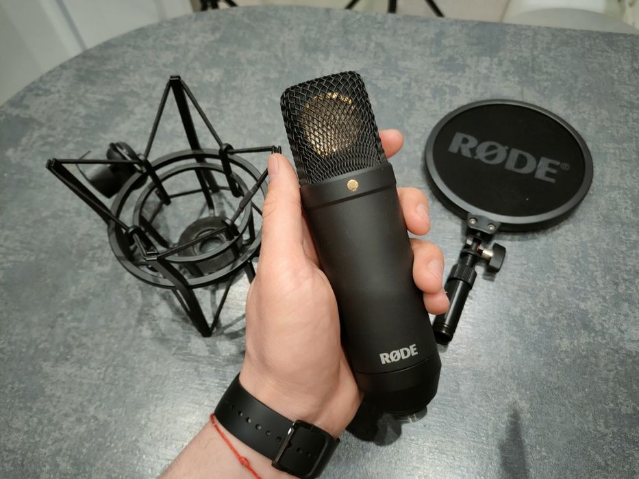 Мікрофон Rode NT1 чорний + павук, попфільтр