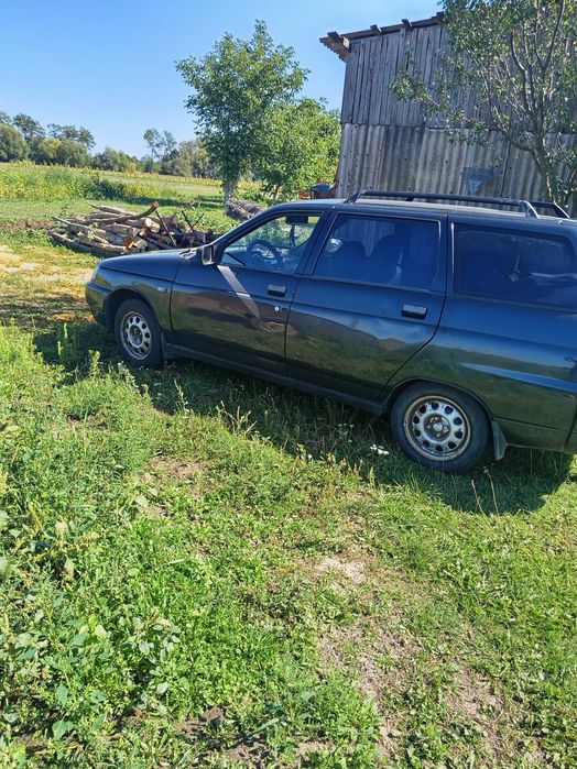 Продам автомобіль ВАЗ 2111
