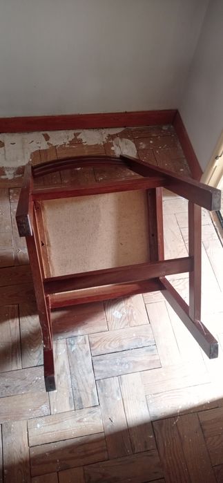 Mesa de Jantar extensivel com 5 cadeiras