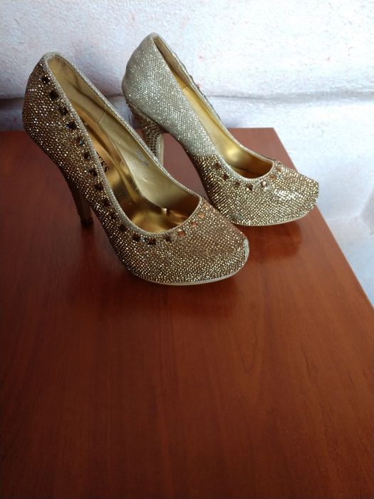 Женские     туфли