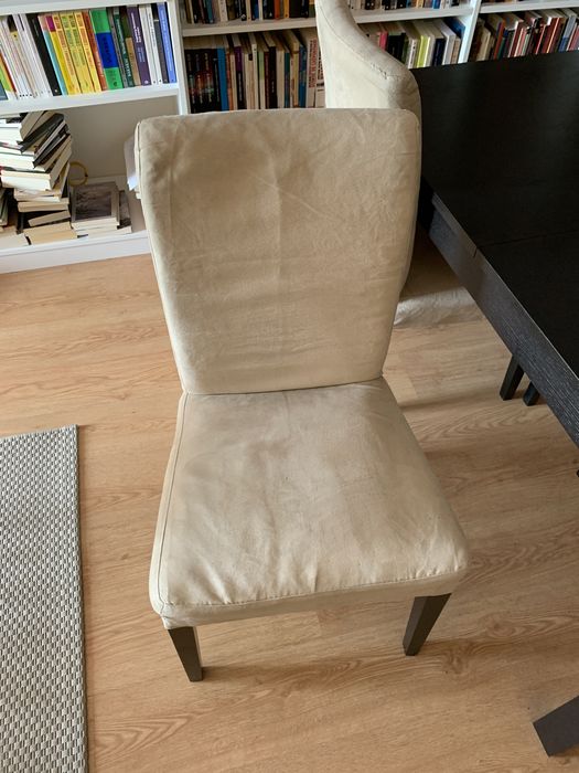 Conjunto mesa + cadeiras