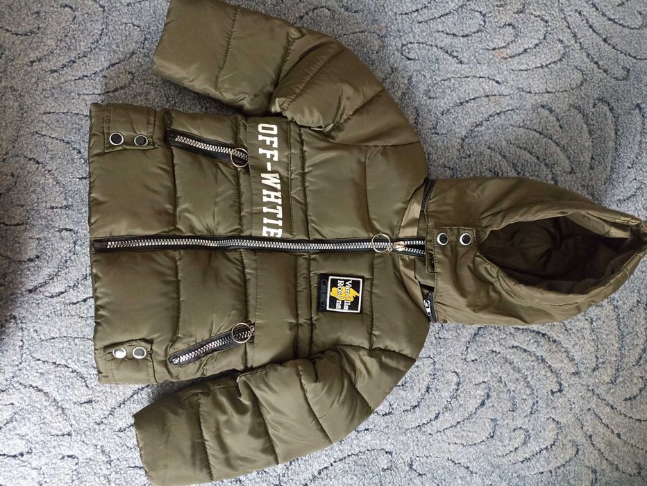 Дитяча куртка на хлопчика