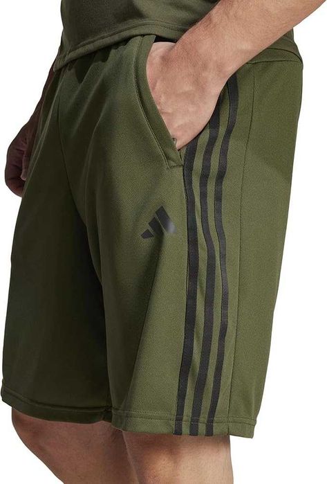 Чоловічі шорти Adidas. Оригінал. З США. Нові