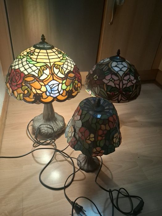 Piękna lampa styl Tiffany. Witrażowa.
