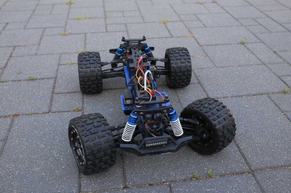 Samochód zdalnie sterowany BSD RACING Ramasoon Monster Truck