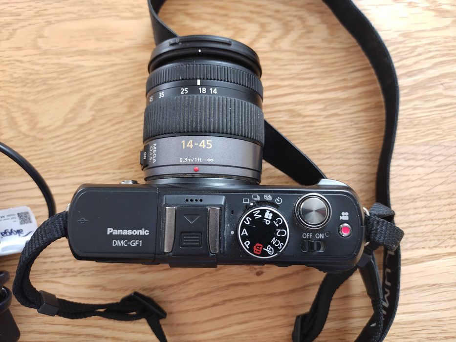 Panasonic Lumix DMC-GF1 + obiektyw 3.5-5.6