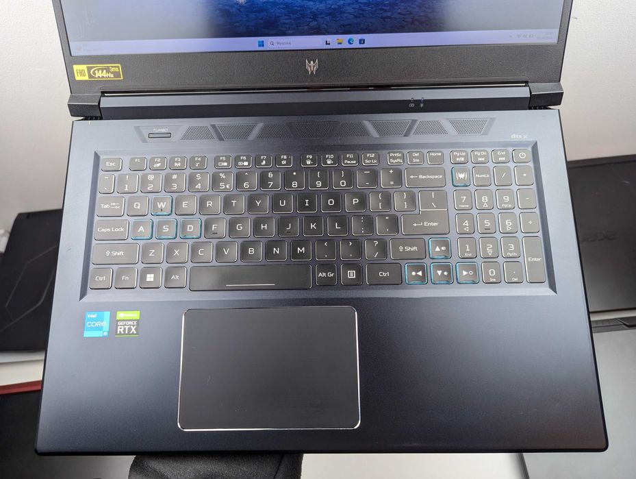 LAPTOP GAMINGOWY Acer Predator RTX 3050 i5-11400H 144hz 17,3 cali