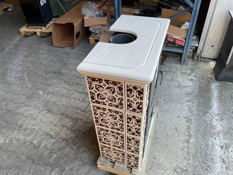 Piec piecyk kominek kaflowy wolnostojący koza JASMIN 10kW brązowy