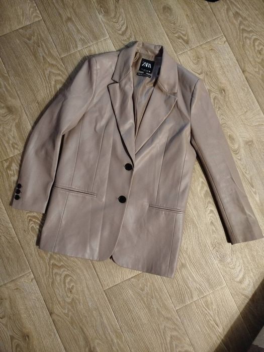 Піджак Zara екошкіра беж