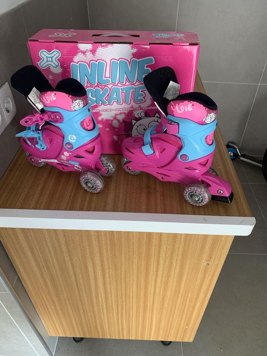Patins em linha/skate crianca decathlon. tamanho 26 ao 30.