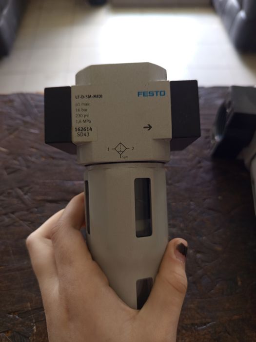 пневматический фильтр Festo серии D (модель LF-D-MIDI) для подготовки сжатого воздуха
