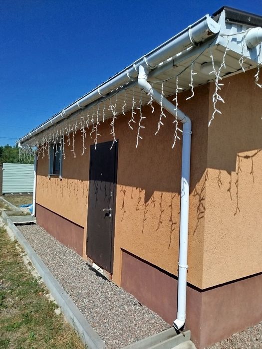 Сучасний будинок з новим ремонтом, 124 м², 12 соток в Чугуєві