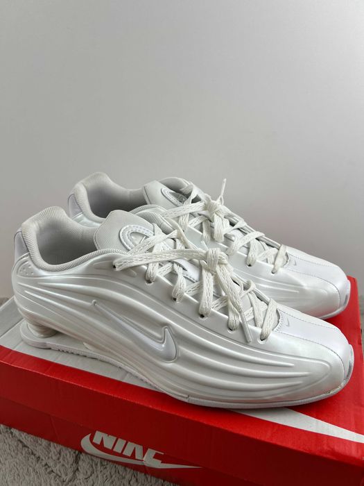 Buty sportowe Nike Shox Z białe 41