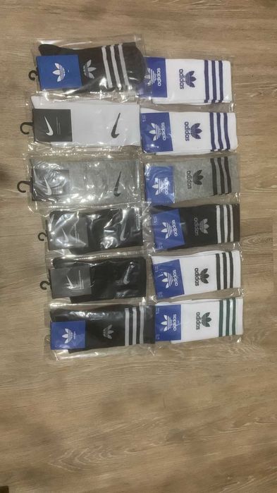 Meias de marca excelente produto