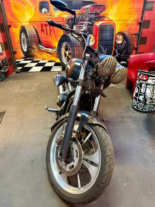 Kawasaki  VN 2000 CUSTOM 2.0 UNIKAT