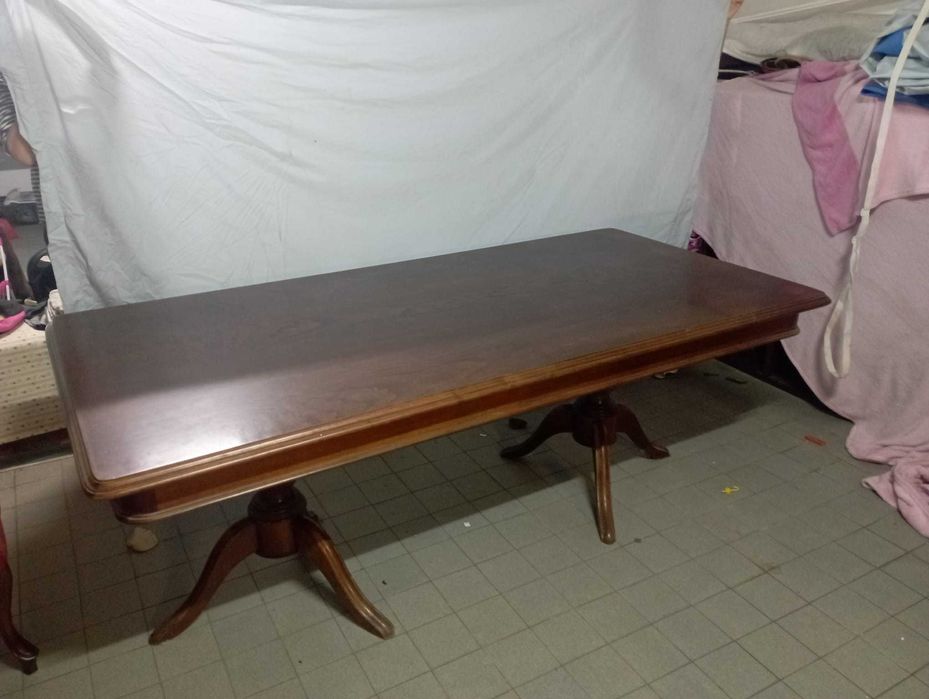Mesa de Jantar madeira maciça 95x190cm + 6 cadeiras