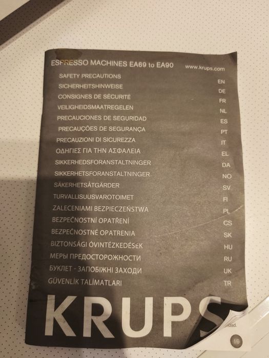 Máquina de Café Krups Automática e Digital com moinho
