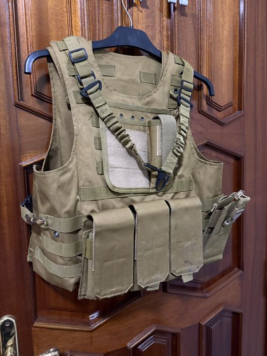 Colete de airsoft com sling