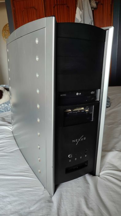 PC Gaming AMD 8 cores, 24GB Ram