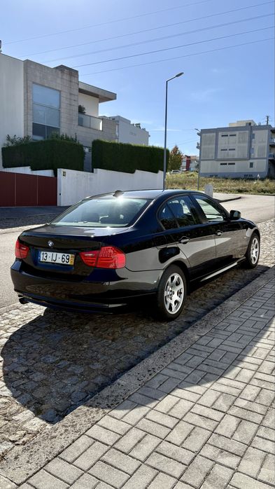 BMW 320d E90 LCI 177cv | Nacional | 1 Dono | 296.550 km | Histórico de Manutenção — photo 2