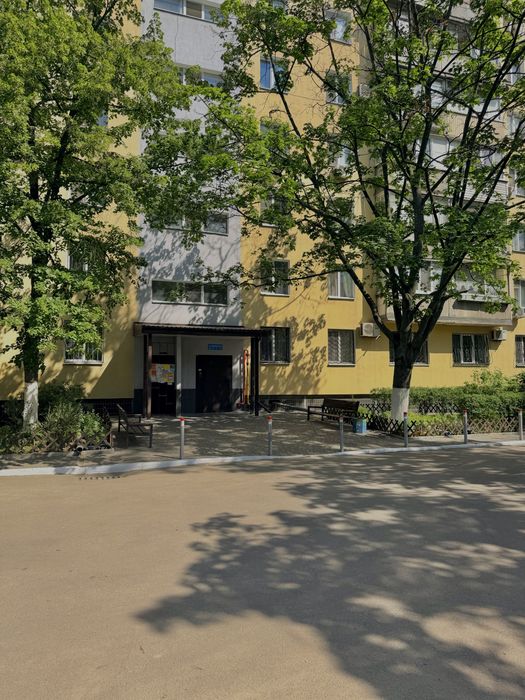 Продаж 3х кімнатної квартири ж/м Покровський (Комунар) без комісії