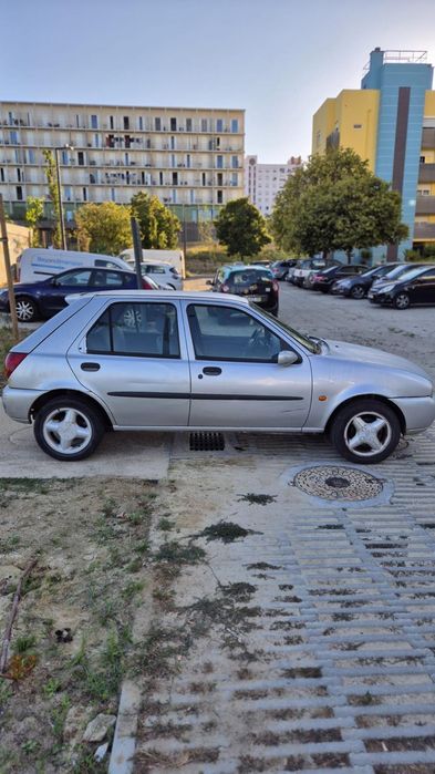 Ford fiesta techno 1.25