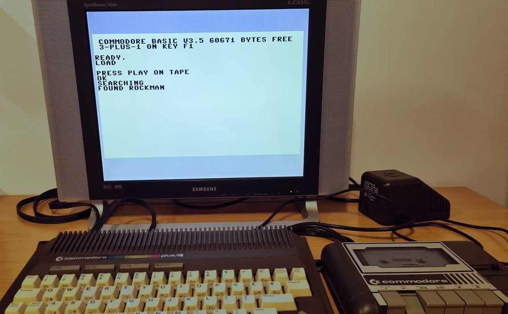 Commodore Plus 4