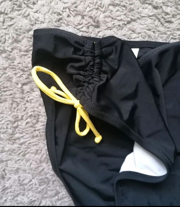 Majtki kąpielowe damskie czarne roz 46