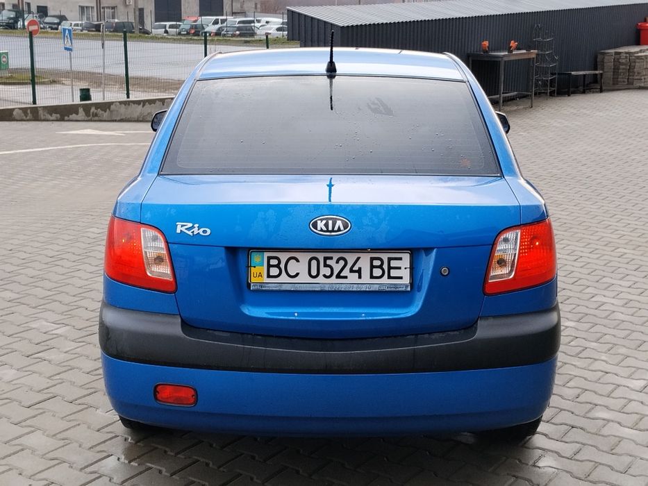 Продам Кіа Ріо 1.4 газ - бензин