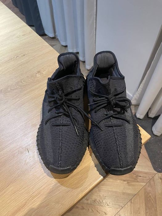 adidas Yeezy boost 350 v2 Onyx 48 2/3.