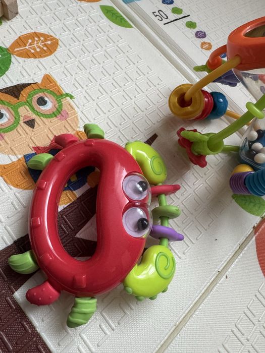 Погремушка2 шт Playgro мячик пограйка брязкальце Мяч-погремушка