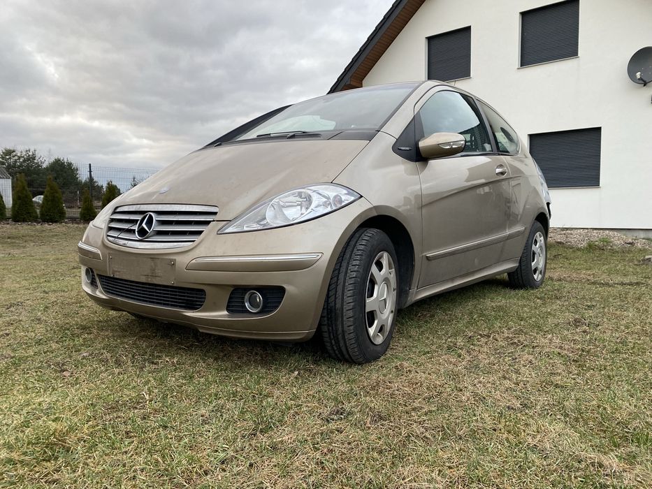 maska klapa drzwi pas przedni chłodnice lampy mercedes W169 lak 791